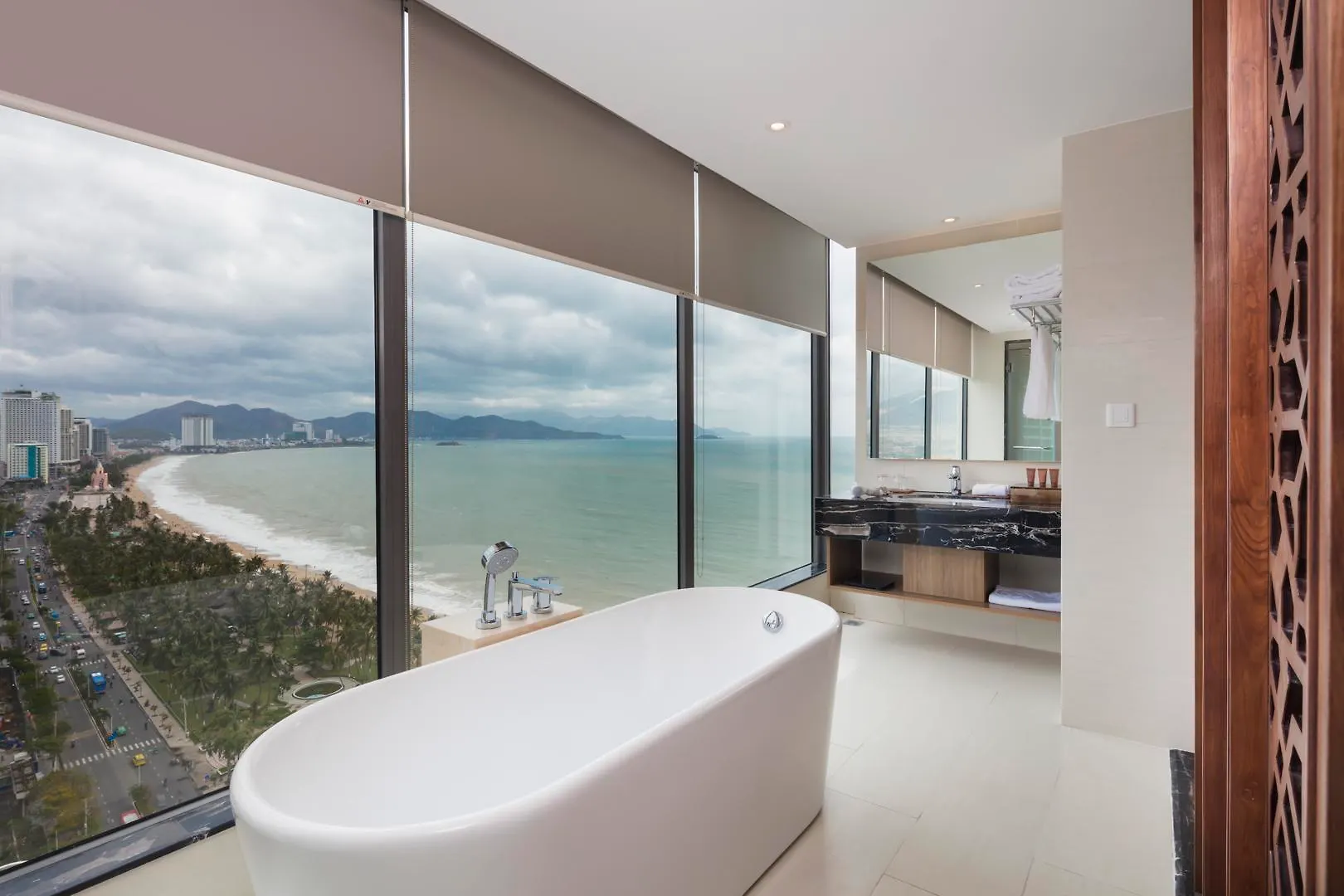 Comodo Nha Trang Hotel