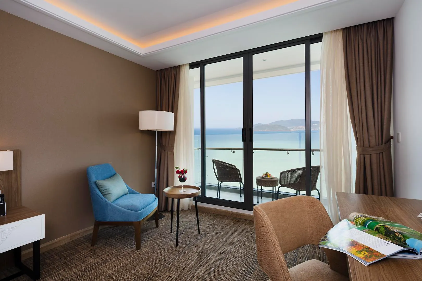 Comodo Nha Trang Hotel
