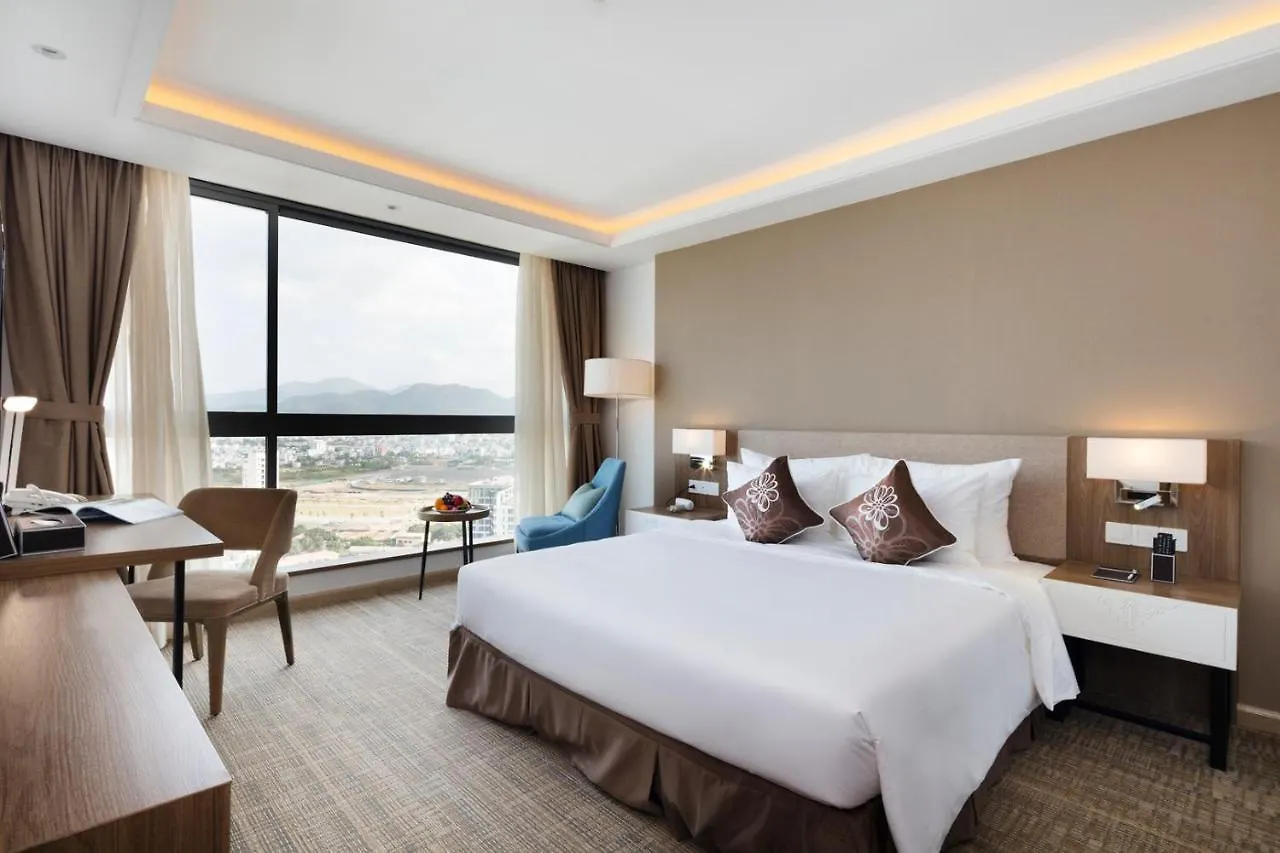 Comodo Nha Trang Hotel