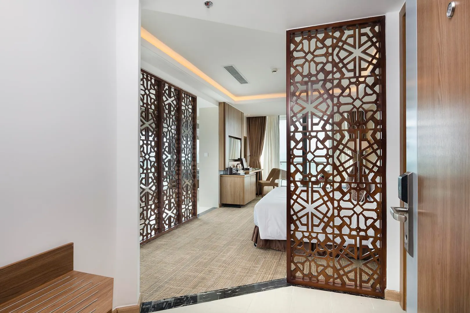 Comodo Nha Trang Hotel
